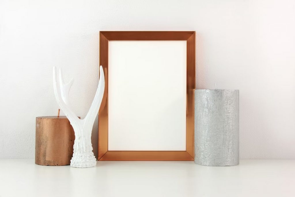 various desk decorations sitting on a white desk